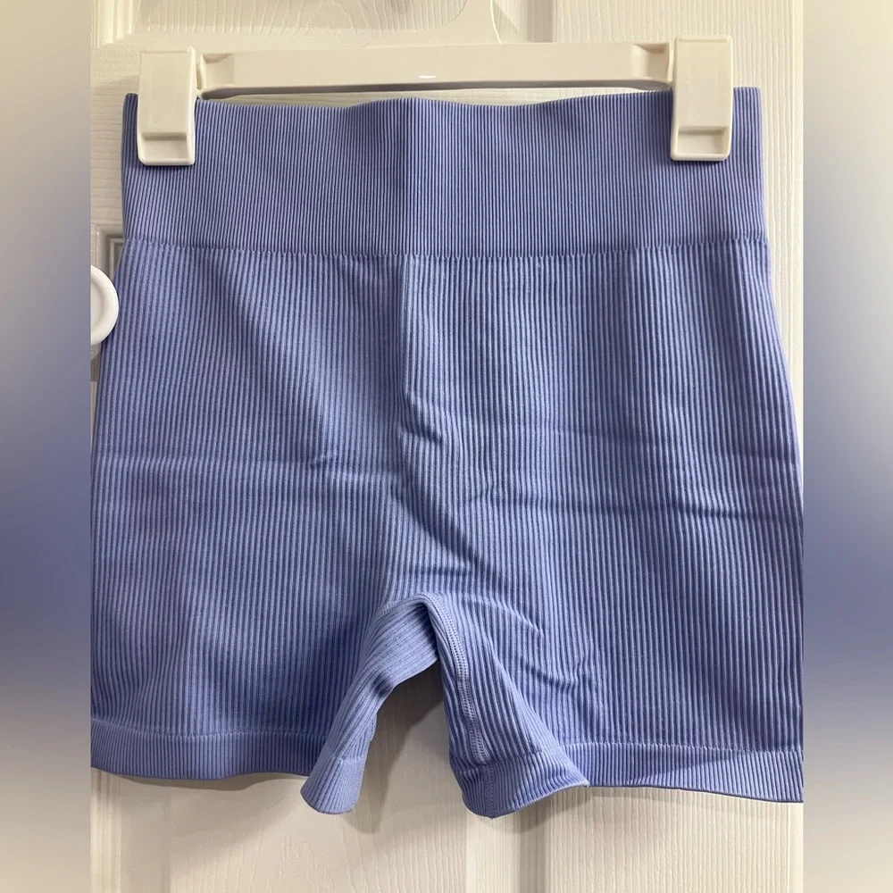 💙2 Piece Set: Periwinkle Ribbed Matching Sports Bra Biker Shorts Workout Set - Picture 8 of 10